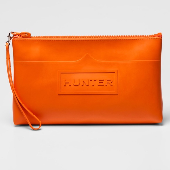 NWT🍏Hunter Large Wristlet - Orange - Picture 4 of 5